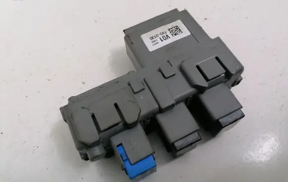 Honda CR-V Fuse box set TV00130