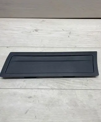 Volkswagen PASSAT B7 Other trunk/boot trim element 3C9867463B