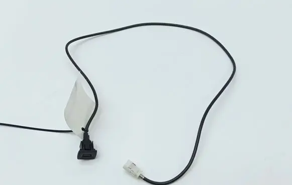 Mercedes-Benz B W246 W242 USB socket connector A2468230411