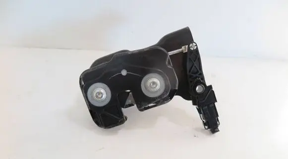 Mercedes-Benz E W212 Seat back rest lock catch 2129200176