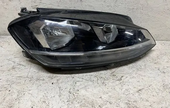 Volkswagen Golf VII Headlight/headlamp 5G1941006D 1EB01306602