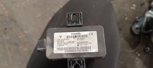 Maserati Ghibli Tire pressure control unit 670032509 030004616