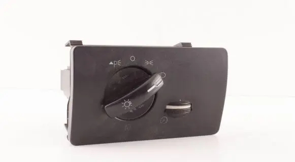 Ford Mondeo Mk III Light switch 1S7T13A024DB