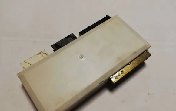 BMW 5 E39 Comfort/convenience module 61356901228 12037310