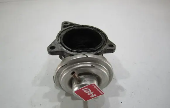 Skoda Octavia Mk2 (1Z) EGR valve 038129637D