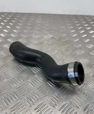 Intercooler hose/pipe