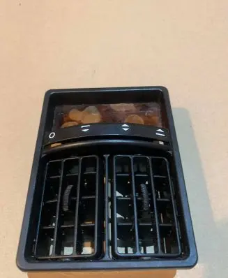 Jaguar XJ X40 Rear air vent grill HFHH7H0