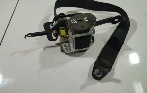 Nissan Primera Rear seatbelt 36884AV710
