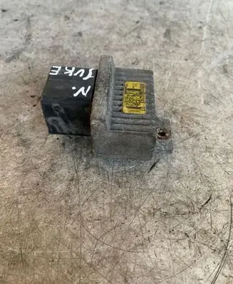 Nissan Juke I F15 Glow plug pre-heat relay 8200859243 11067JD50A 11067JD50C