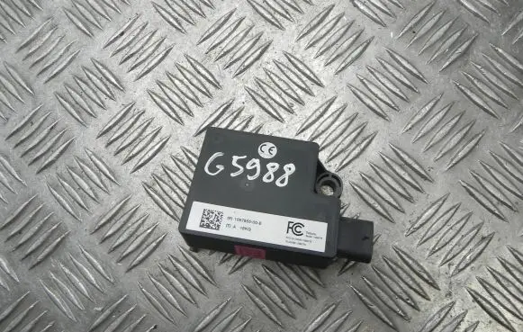 Tesla Model 3 Other control units/modules 109785500E
