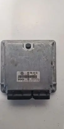 Volkswagen PASSAT B6 Engine control unit/module 038906019BJ 28SA4086 0281010176
