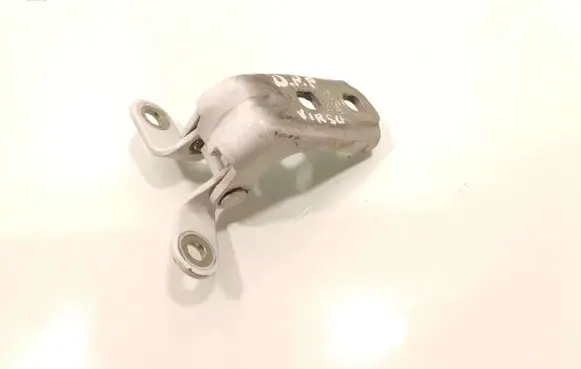 Chevrolet Aveo Front door upper hinge T3A047587