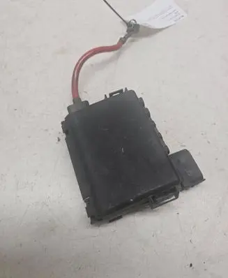 Volkswagen Golf IV Fuse module 1J0937550