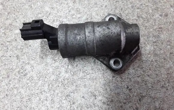 Ford Focus Idle control valve (regulator) 1S4U9F715BC