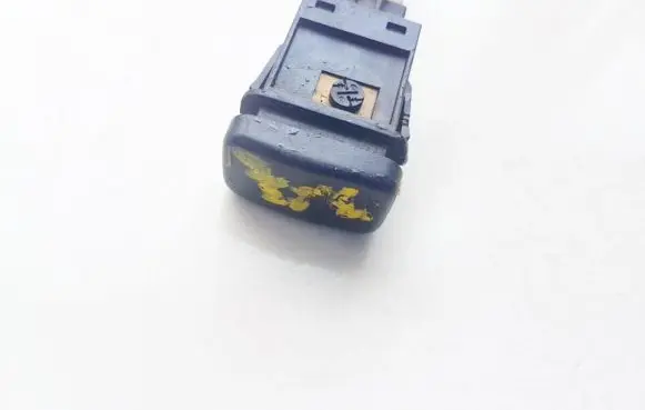 Windscreen/window heater switch