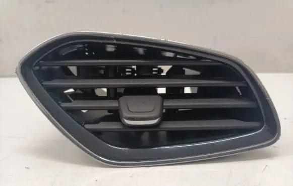 Dashboard side air vent grill/cover trim