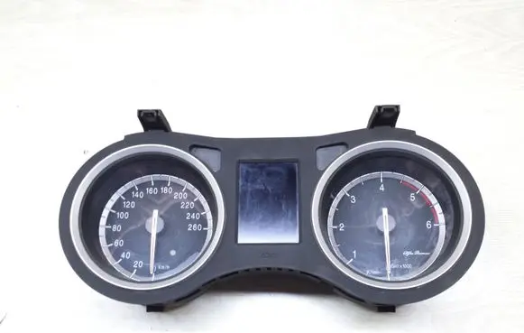 Alfa Romeo 159 Speedometer (instrument cluster) 0156072820