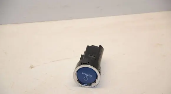 Toyota RAV 4 (XA40) Engine start stop button switch 8961130142 329567001732 10892