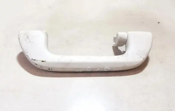 Honda CR-V Rear interior roof grab handle