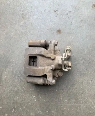 Mitsubishi Outlander Rear brake caliper 4110