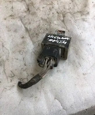 Renault Laguna II Glow plug pre-heat relay 7700115078