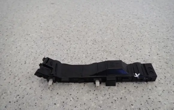 KIA Rio Front bumper mounting bracket 86516-1W200