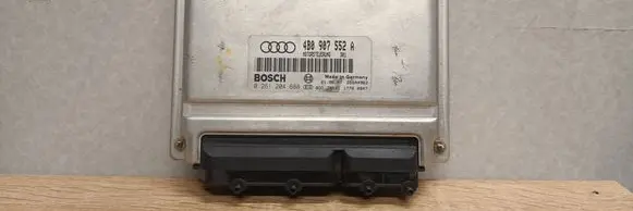Audi A6 S6 C5 4B Engine control unit/module 4B0907552A 26SA4963 0261204688