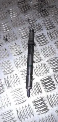 Audi A6 S6 C5 4B Fuel injector 059130201E 0432133836