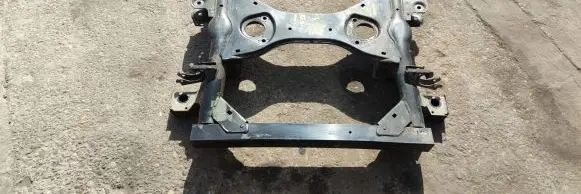 Mercedes-Benz Vito Viano W639 Front subframe A6393302606 6393302606