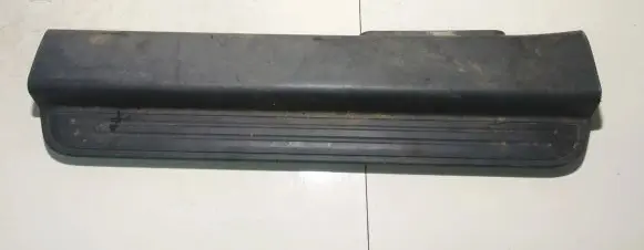 Opel Antara Front sill trim cover 96630461