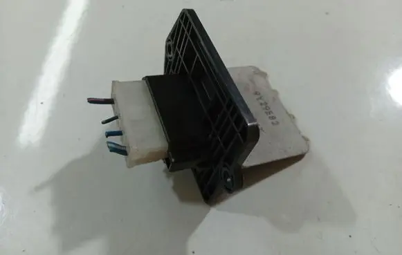 Mazda Premacy Heater blower motor/fan resistor 9Y29E82