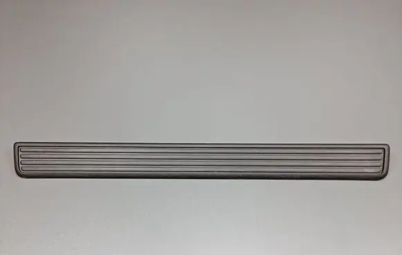 Honda Accord Front sill trim cover 84252TL0003020