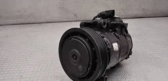 Audi A6 S6 C6 4F Air conditioning (A/C) compressor (pump) 4F0260805R