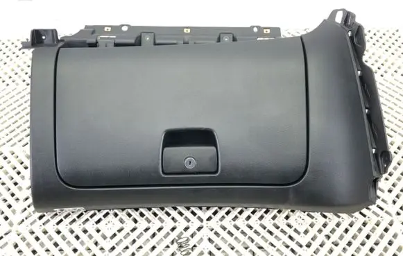 Chevrolet Orlando Glove box set 