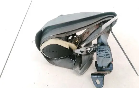 Renault Laguna I Front seatbelt 422309