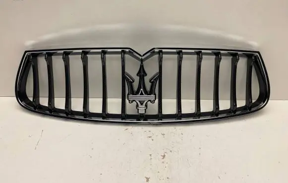 Maserati Ghibli Front grill 940000873 670011097