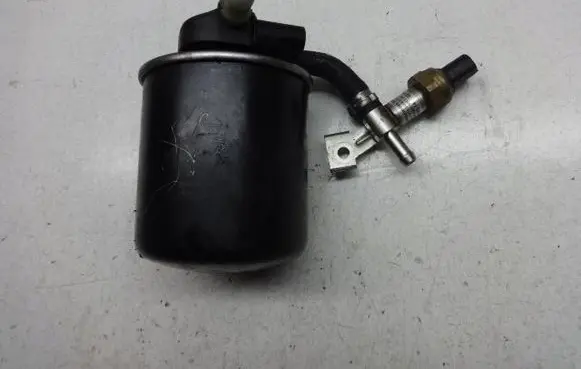 Mercedes-Benz GLA W156 X156 Fuel filter housing 