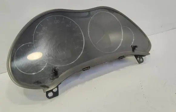 Toyota Avensis T250 Speedometer (instrument cluster) 8280005630