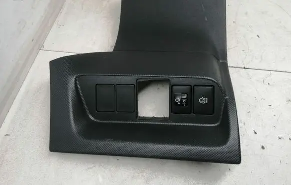 Toyota Auris 150 Dashboard lower bottom trim panel 5554502010