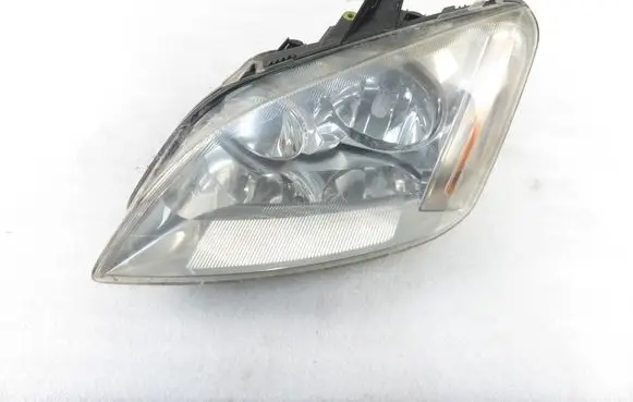 Ford Focus C-MAX Headlight/headlamp 