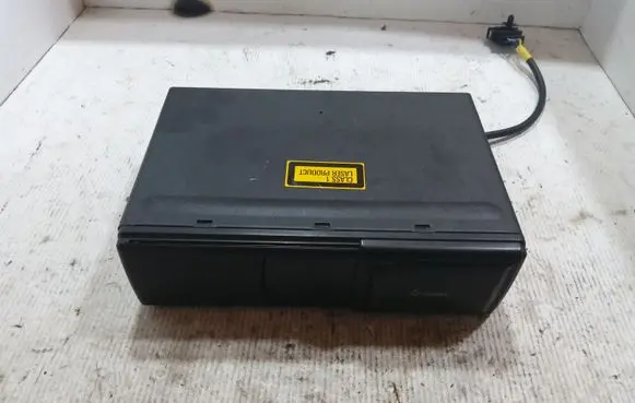 Volkswagen Touareg I CD/DVD changer 1J6035111