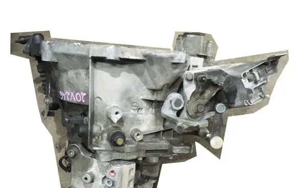 Peugeot 208 I Manual 5 speed gearbox 20V246