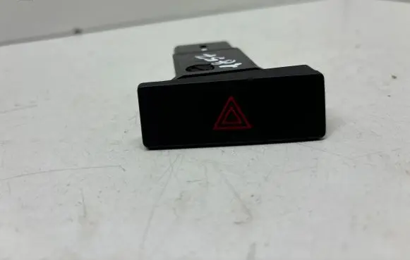 Chevrolet Epica Hazard light switch