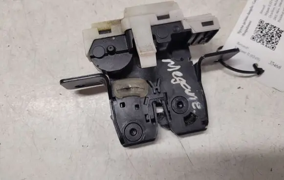 Renault Megane II Tailgate/trunk/boot lock/catch/latch 8200076240