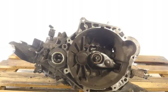 KIA Ceed Manual 5 speed gearbox T9W5F