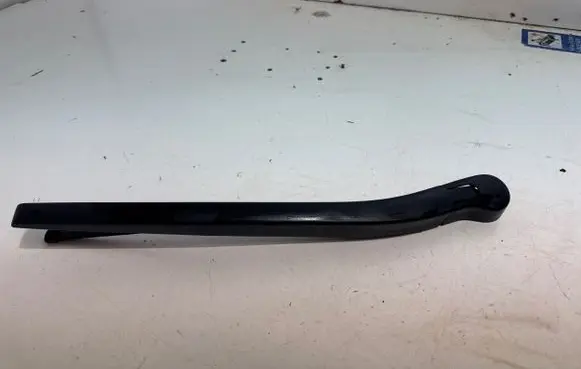 BMW 5 G30 G31 G38 Rear wiper blade 7403856 9218A0000A 958E0WL