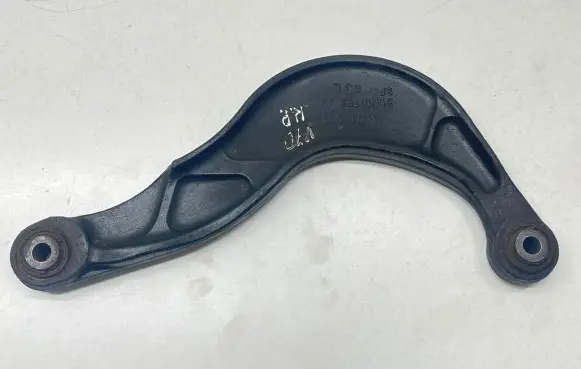 Volvo V70 Front control arm 31406753AA