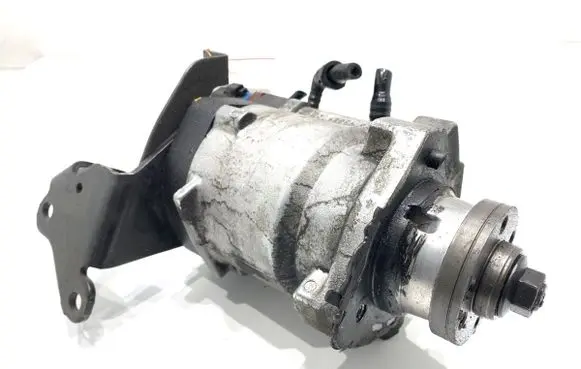 Ford Mondeo Mk III Fuel injection high pressure pump R9044Z100A