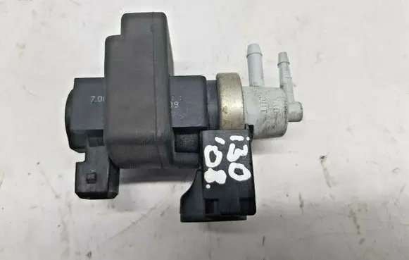 Hyundai i30 Vacuum valve 70027200 nr1241