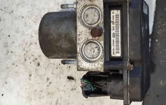 Peugeot Expert ABS Pump 0265951350 00825T0509